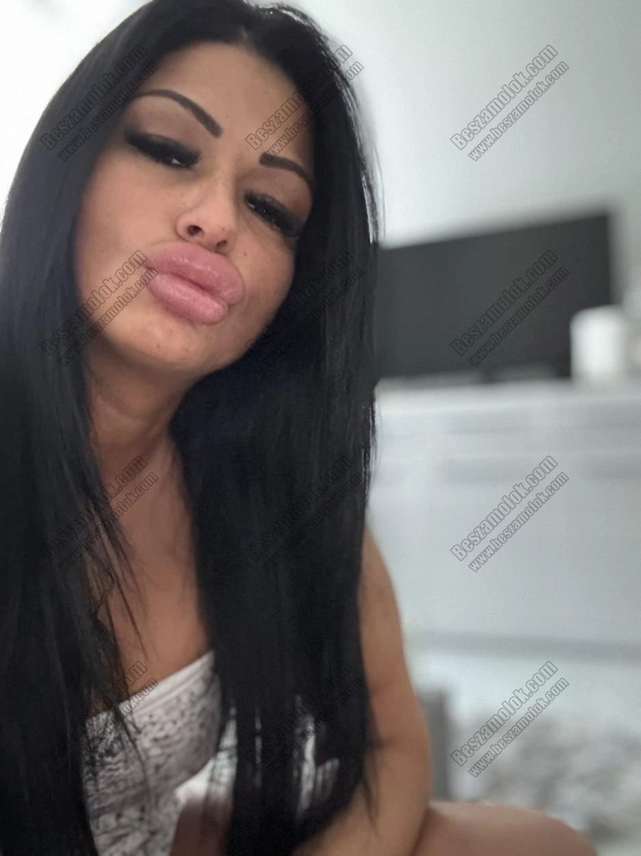 feketemacska - +36 70 366 6128 - szilikonos csajok foto